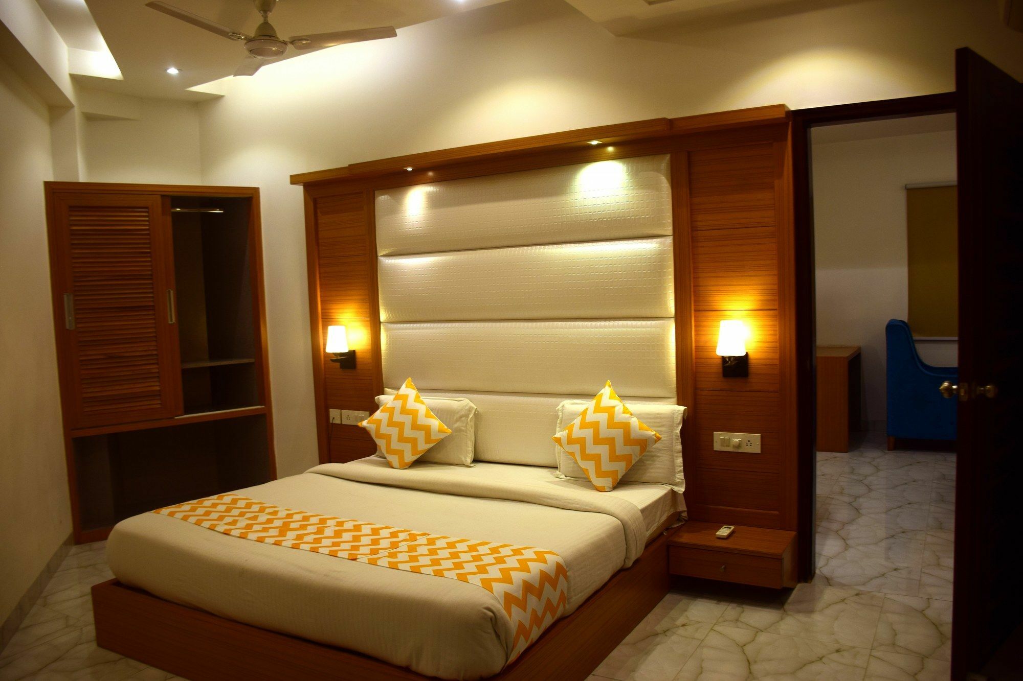FabHotel Star Delhi Airport Neu-Delhi Exterior foto